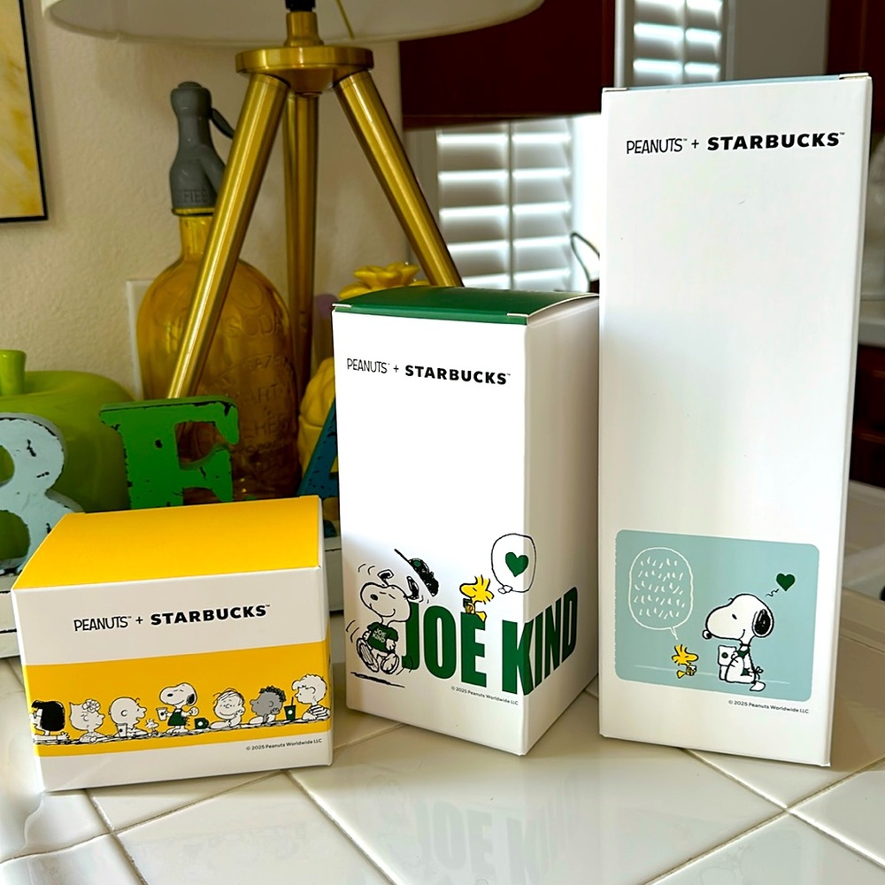 Starbucks X Peanuts collab mug, cold cup, to go mug BE KIND - FRIENDS